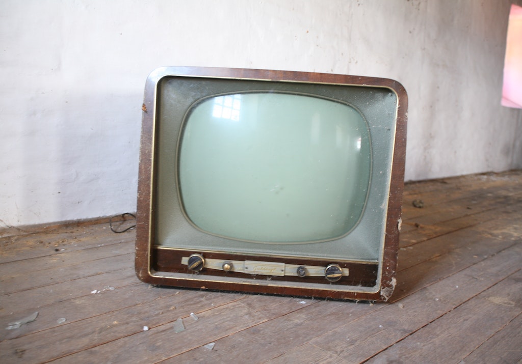 pantalla de televisión antigua