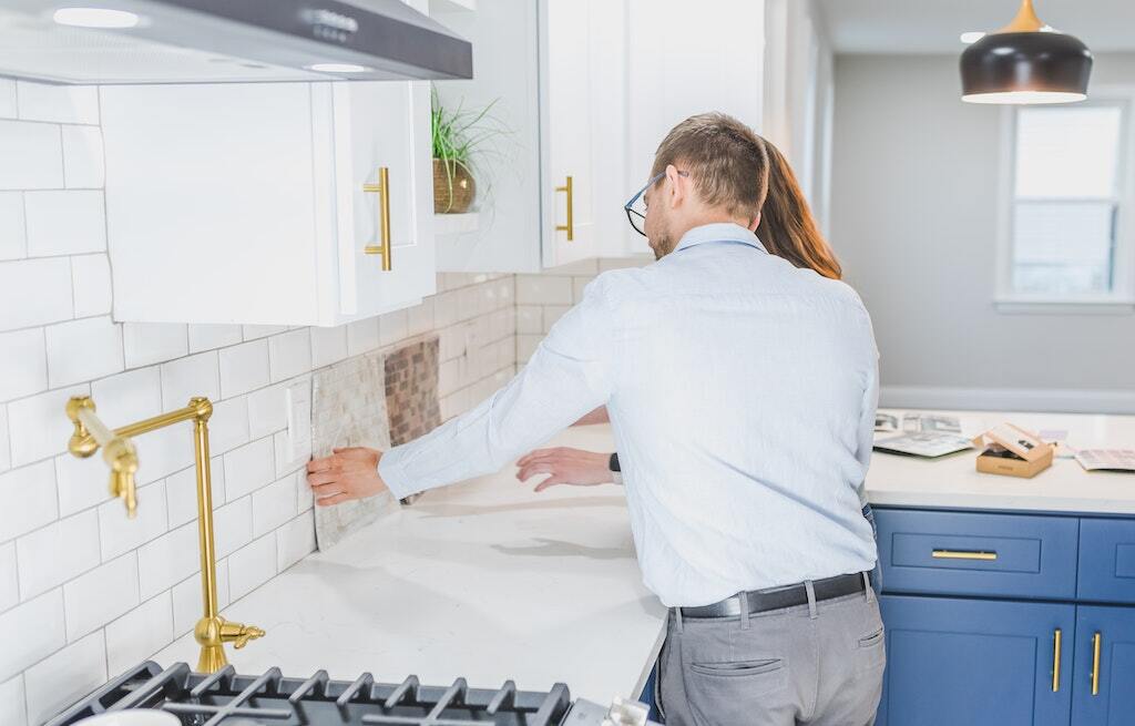 tapar los azulejos de cocina