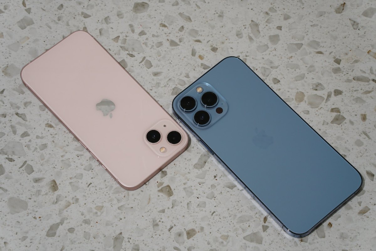 Comparación entre iPhone 12 y 13