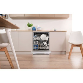 Indesit DFG15B10EU - Lavavajillas 13 Servicios 60cm Clase A+ Blanco