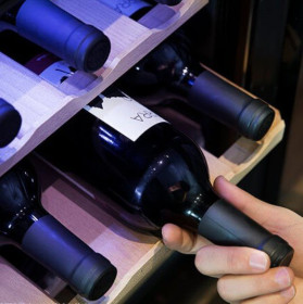 Cecotec 02306 - Vinoteca Grand Sommelier 1600 Silencewood 16 botellas