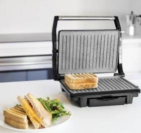 Cecotec 003023 - Parrilla Eléctrica Rock’Ngrill 1000 W 3023 Asa tacto frío