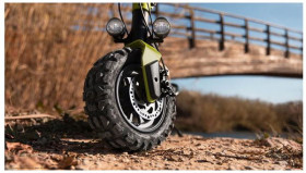 Cecotec 07032 - Patinete eléctrico Bongo Serie Z Off Road Green
