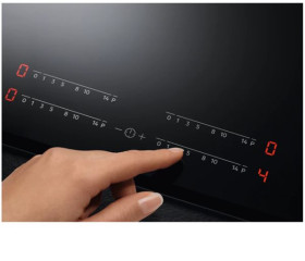 Aeg IAE63421CB - Placa de inducción de 3 zonas y 60 cm Hob2Hood