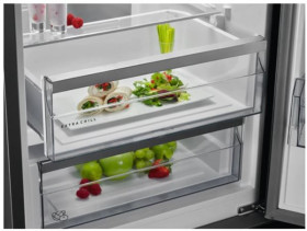 Aeg RCB632E4MX - Frigorífico Combi 186x59,5cm A++ Inox Antihuellas