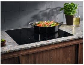 Electrolux EIS62341 - Placa Inducción 3 Zonas Hob2Hood y Función Puente