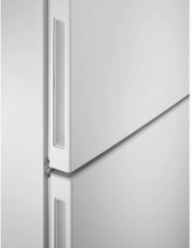 Electrolux LNC7ME34W1 - Frigorífico combi 201x59,5cm Clase E Blanco