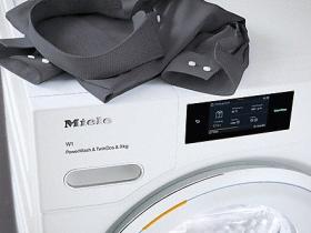 Lavadora Miele WA W-LINIE 64 L WWI860 WCS PWash&TDos&9kg 5
