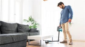 Cecotec 05490 - Aspirador Escoba Conga Rockstar 700 X-Treme Ergoflex