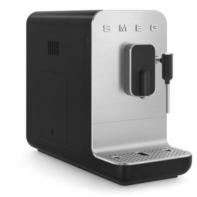 Smeg BCC02BLMEU - Cafetera Súper Automática Con Vapor 19 Bar Negra