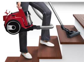 Bosch BGC05AAA2 - Aspirador sin bolsa Serie 2 Rojo