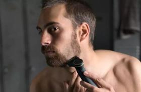 Philips QP6650/61 - OneBlade Pro para cara y cuerpo Recorta, perfila y afeita