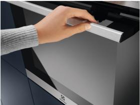 Electrolux EOF3H50BX - Horno Multifunción AquaClean 65 Litros Clase A