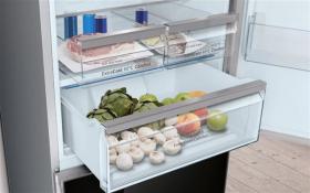 Balay 3KFD778NI - Frigorífico Combi 203x70 Cm No Frost Clase D Cristal Negro