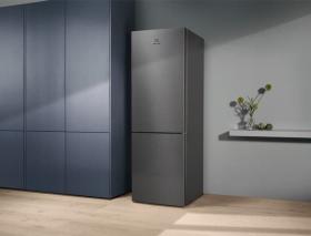 Electrolux LNC7ME32X4 - Frigorífico Combi No Frost 186x59.5x65cm Clase E Inox