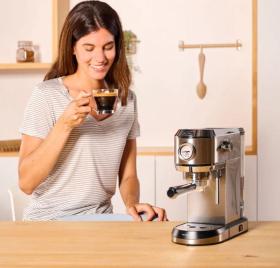 Solac taste slim pro cafetera espresso 20 bares con vaporizador acero inox (14)