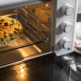 Baketoast 3090 white gyro f904t1 6