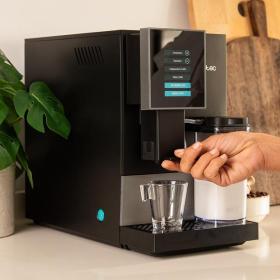 Cremmaet compactccino black silver a01 eu01 105455 y83fff 12