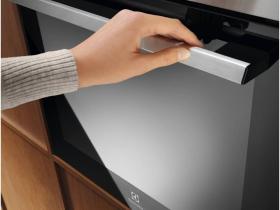 Electrolux EOH3H14TX - Horno multifunción SurroundCook 72L Clase A+ Inox