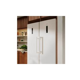 Electrolux LUB6PE27W0 - Congelador Vertical 185x59.5 Cm NoFrost 274 Litros Clase E Blanco